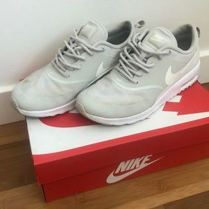 nike women’s air max thea